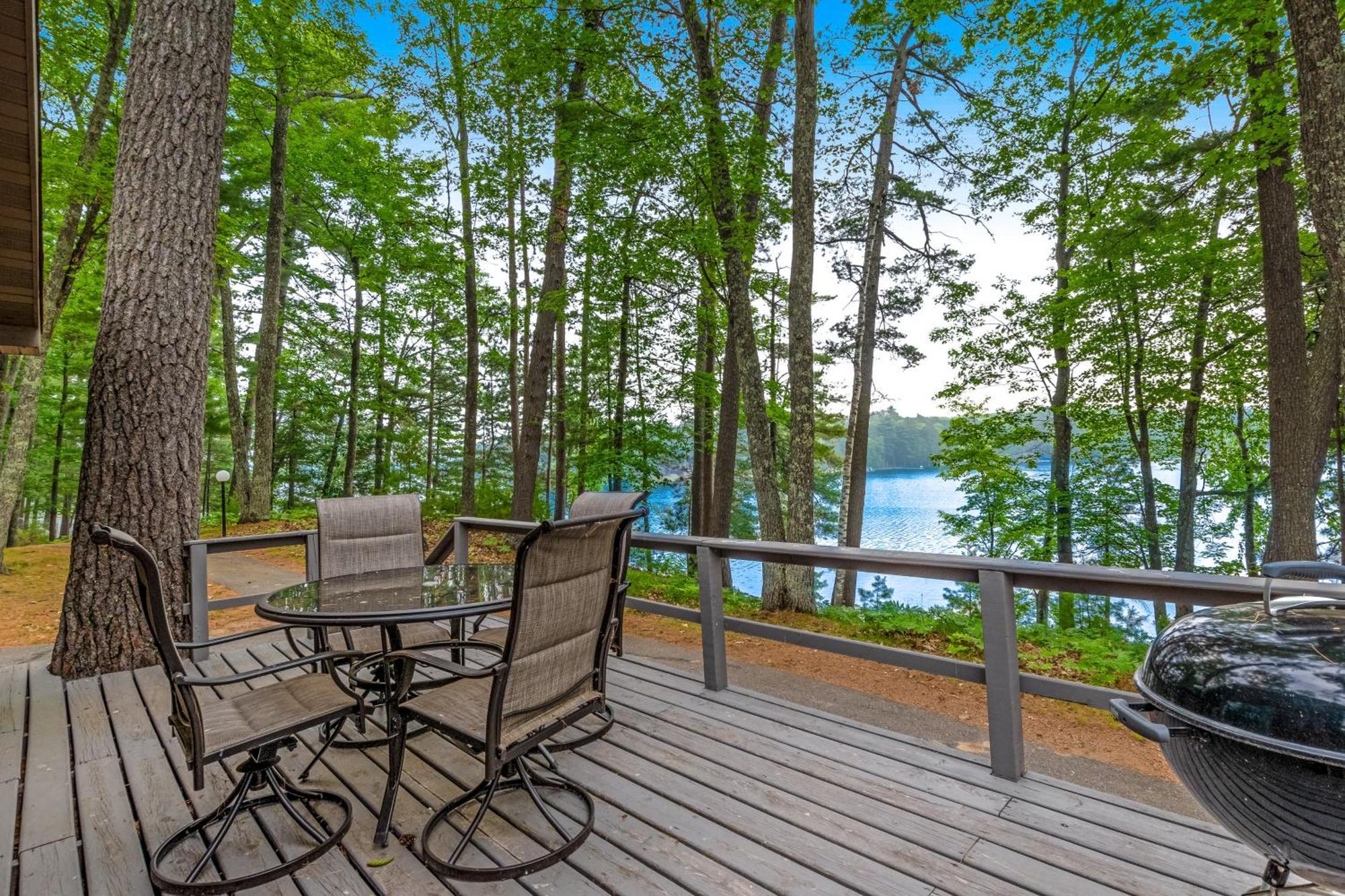 Our Lakeside Legacy Saint Germain Exterior photo